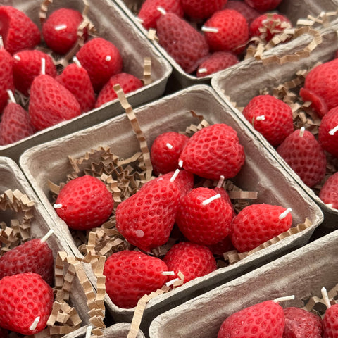 BASKET OF SMALL STRAWBERRIES