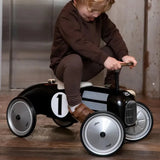 VINTAGE CAR - BLACK