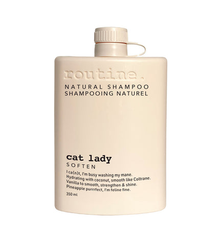 ROUTINE SHAMPOO-CAT LADY